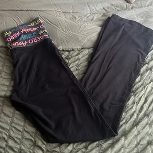 Aero Yoga Pants